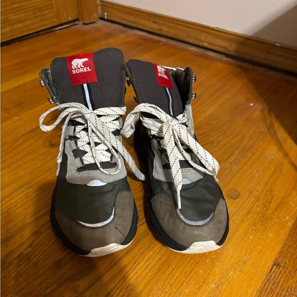 Sorel boot sneakers